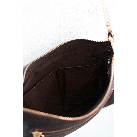 Coated Leather Crossbody Clutch Bag - Picture 5 of 6